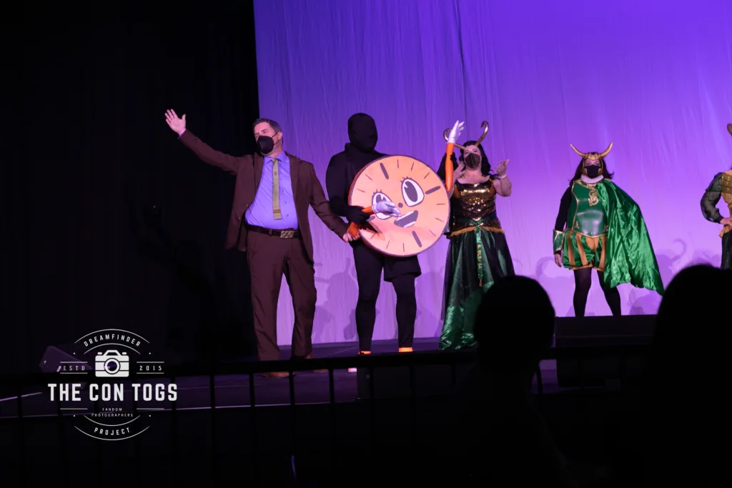 Loki and Ms Minutes with Agents by Cosplay on the Rocks