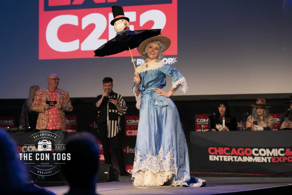 Sophie Hatter: Howl's Moving Castle - Pen & Needle Cosplay