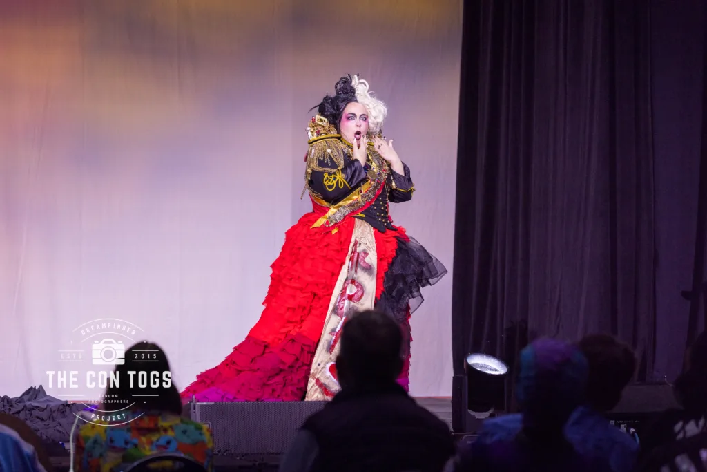 22 - Cruella - Cased Rubies Cosplay