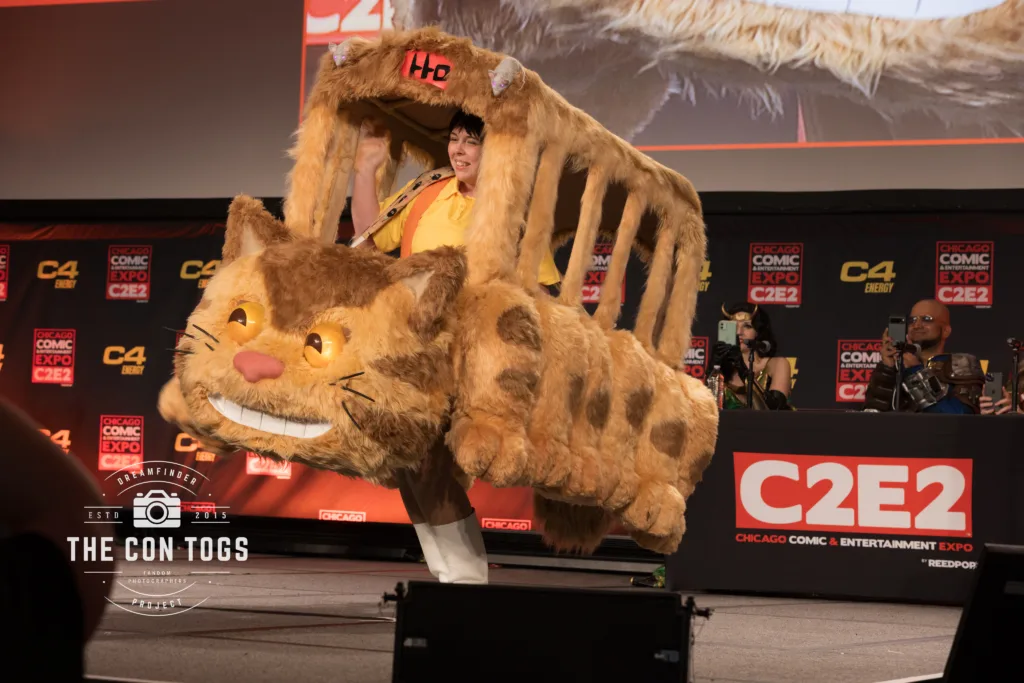 Mines of Moria Cosplays - Catbus and Satsuki from My Neighbor Totoro