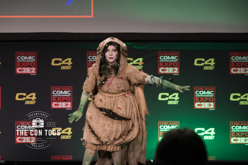 Elle of La Vie Cosplay - Sunset Dragon's Oogie Boogie from The Nightmare Before Christmas