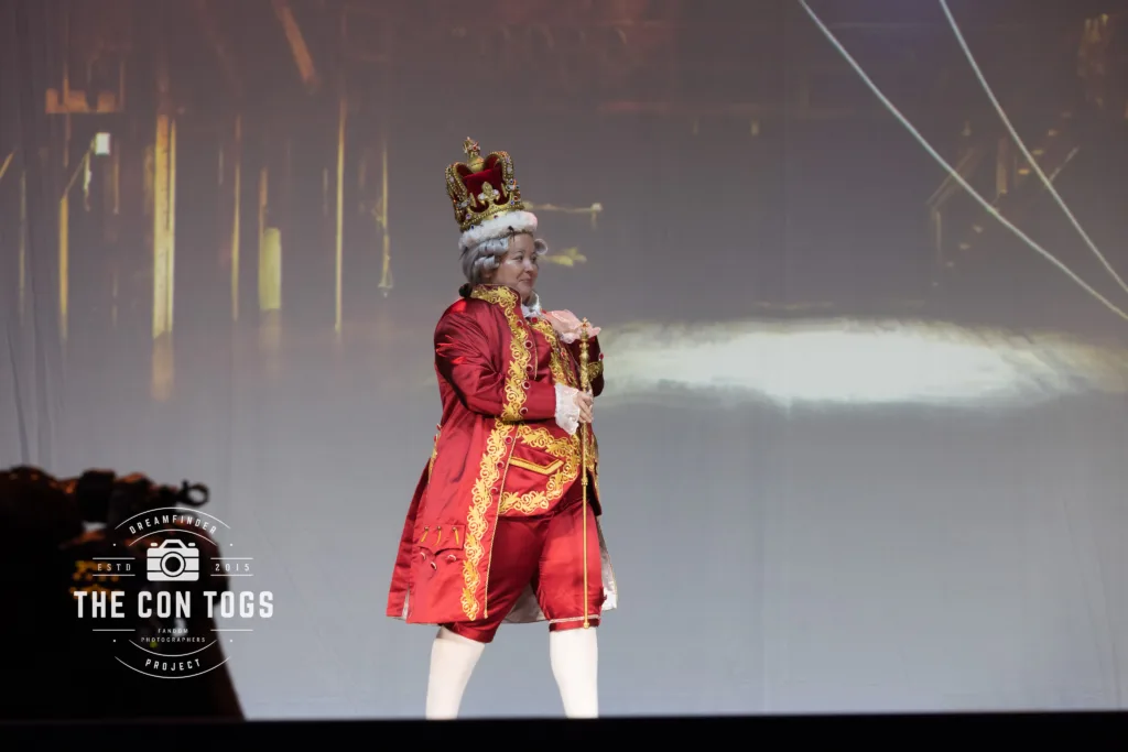 Best Re-Creation /Comickaze Comics & Pop Culture Store - King George III (Hamilton) - Katie Strubez Cosplay
