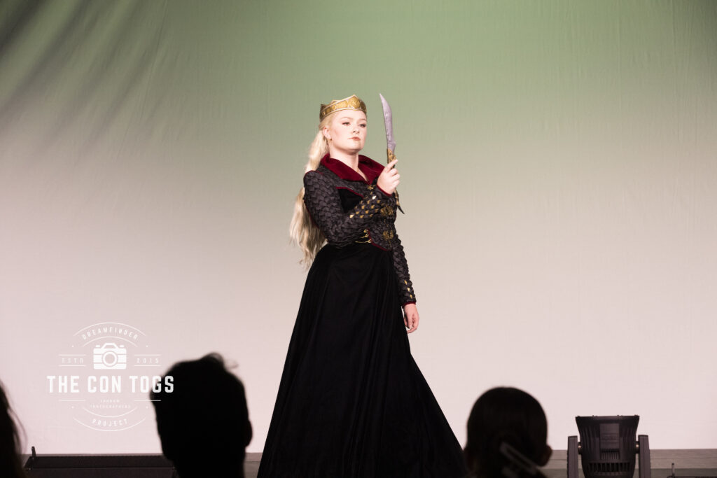Rhaenyra Targaryen - Starline Cosplay - Brooke Young