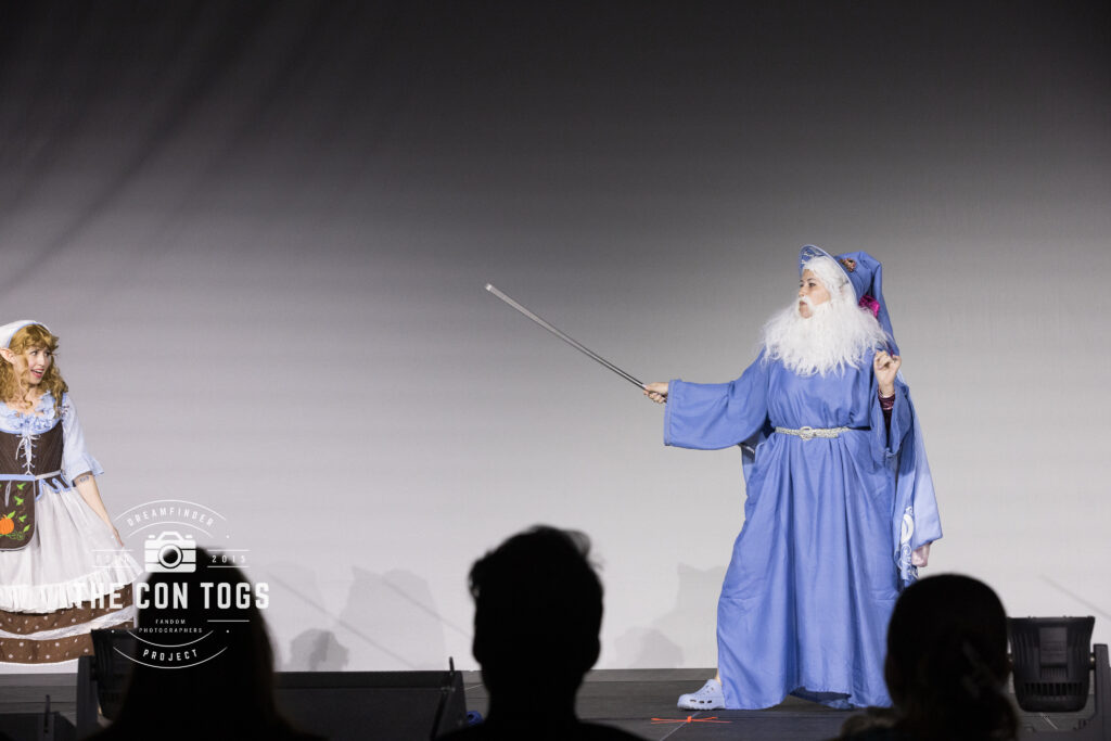 Fellowship of the Pumpkin - Prueductions Cosplay and Whitley's Whimsies
