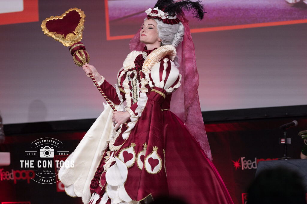 Nina London Cosplay - Queen of Hearts from Sakizo’s Alice in Wonderland