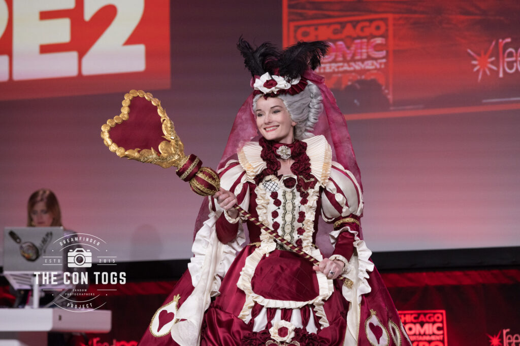 Nina London Cosplay - Queen of Hearts from Sakizo’s Alice in Wonderland