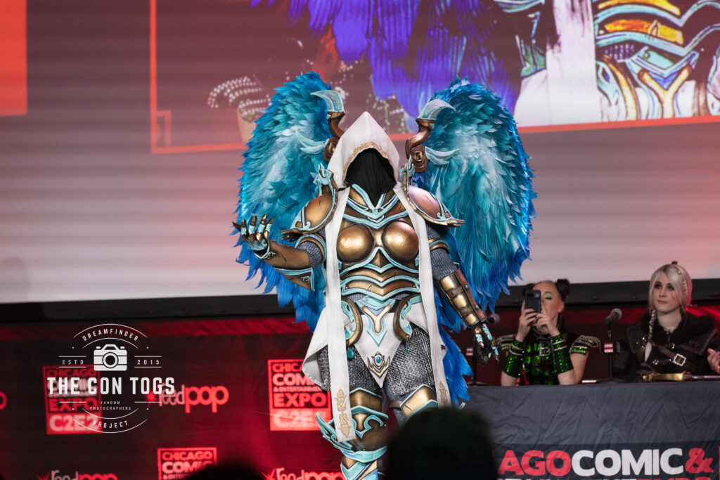 Props and Cons Cosplay - Auriel from Diablo 3 / Heroes