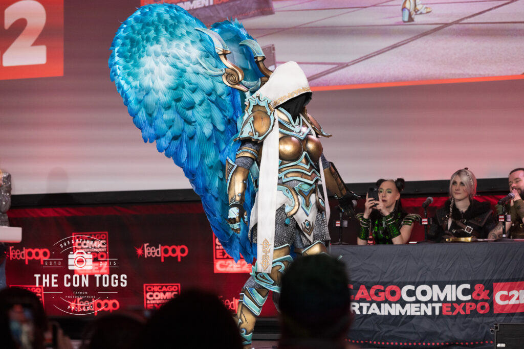 Props and Cons Cosplay - Auriel from Diablo 3 / Heroes