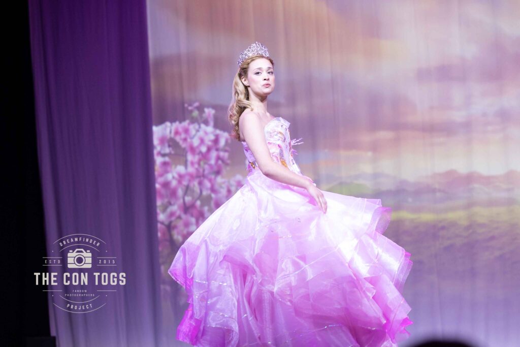 Glinda The Good - Maria Ali
