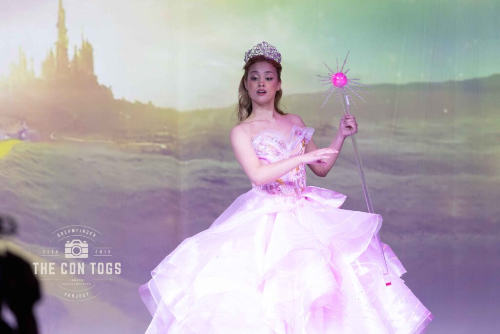 Glinda The Good - Maria Ali