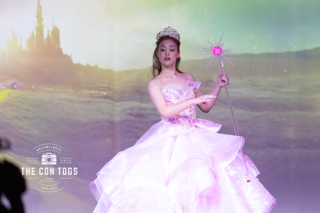 Glinda The Good - Maria Ali