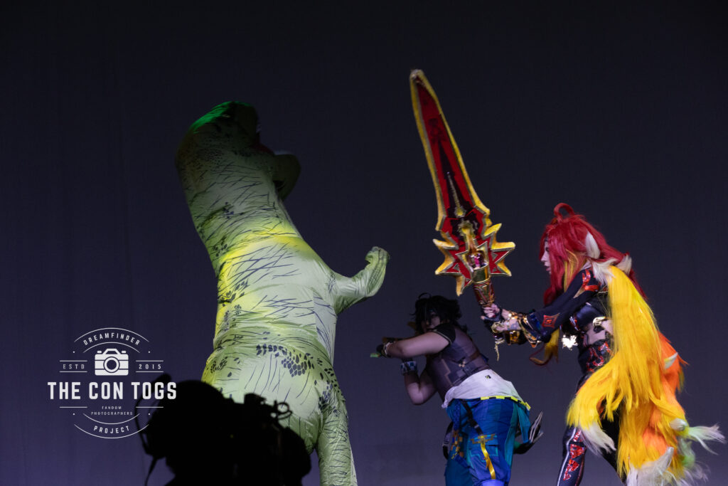 Mavuika and Kinich from Genshin Impact - Annie and Sora
