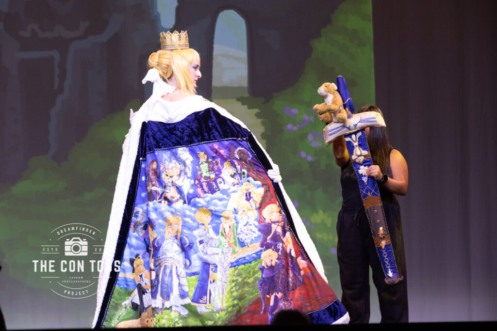 Artoria Pendragon - Emily Cox