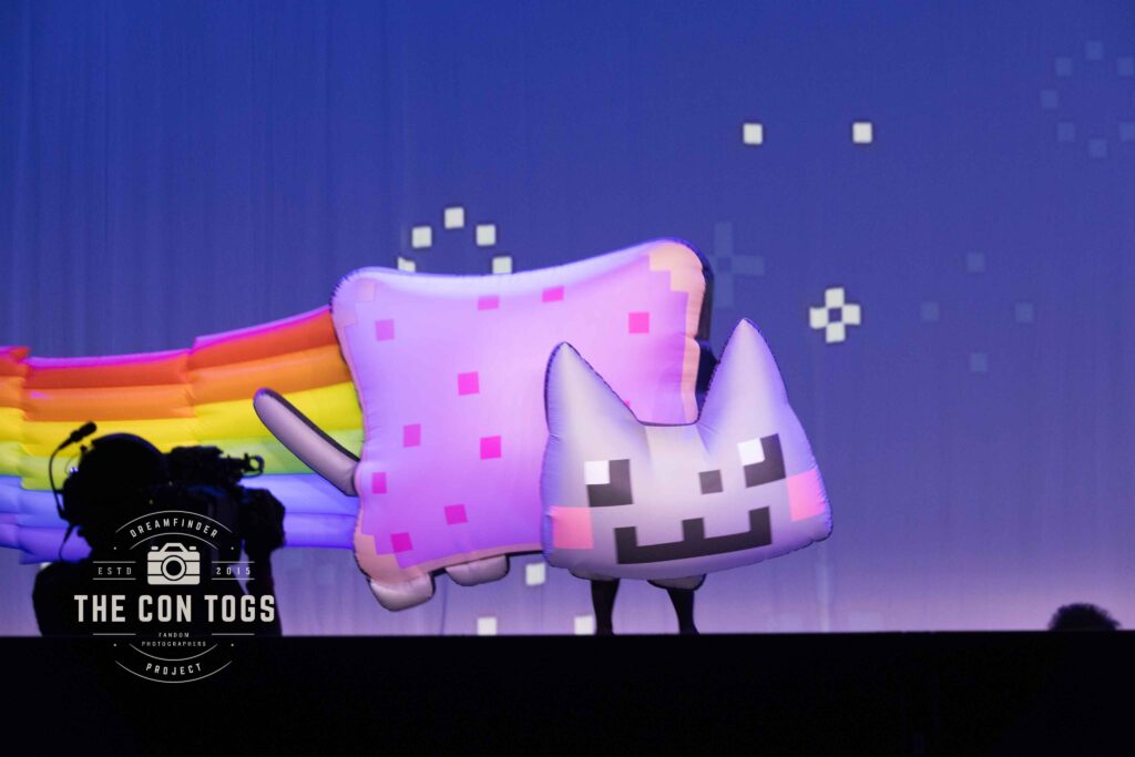Best Meme and Frank & Son Collectible Show - Nyan Cat