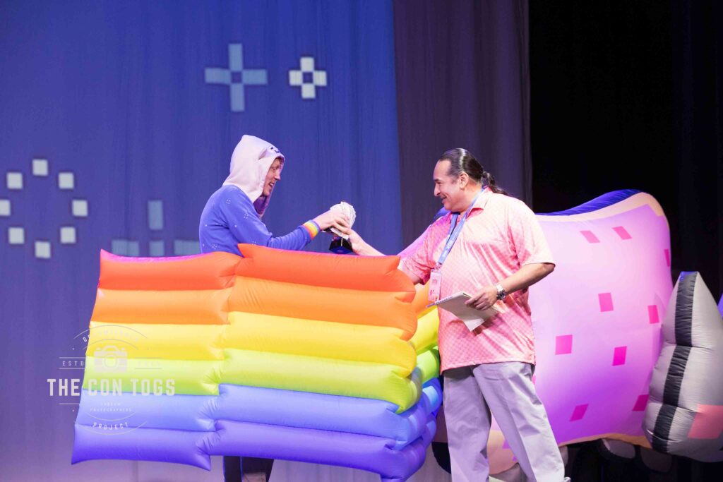 Best Meme and Frank & Son Collectible Show - Nyan Cat