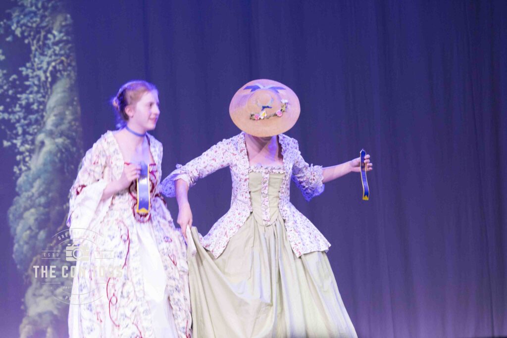 Runners Up - Best Young Fan - Marie Antoinette and Her Lady in Waiting - Colette and Honorine Ragueneau