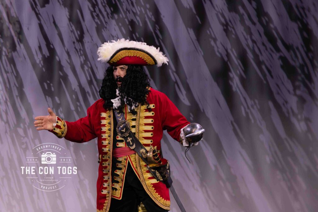 Captain Hook Vs Pan and Tink - Jennifer and Ed Mulvey