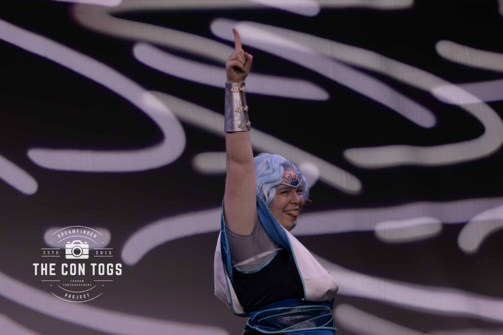 Wicander Halovar - BronDoesCosplay