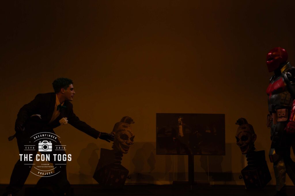 DC's Knight Fight Redhood - Rob Banks