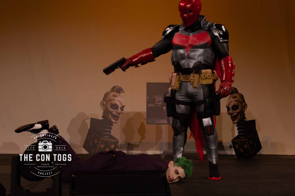 DC's Knight Fight Redhood - Rob Banks