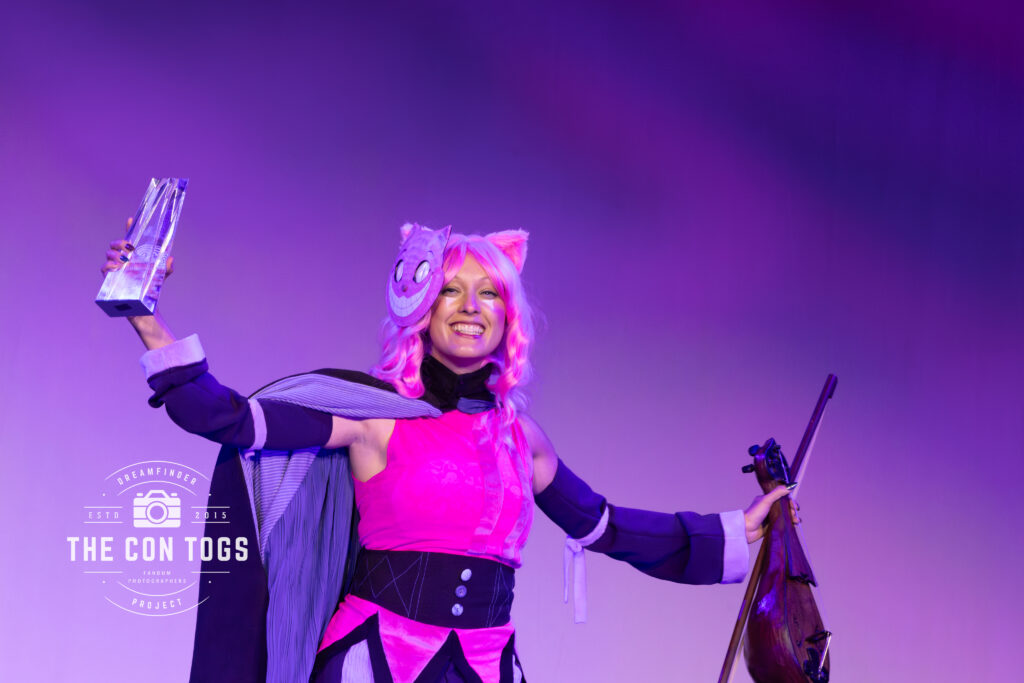 Best Original Design - The Cheshire Minstrel – Happento Cosplay (Tawni Franzen)