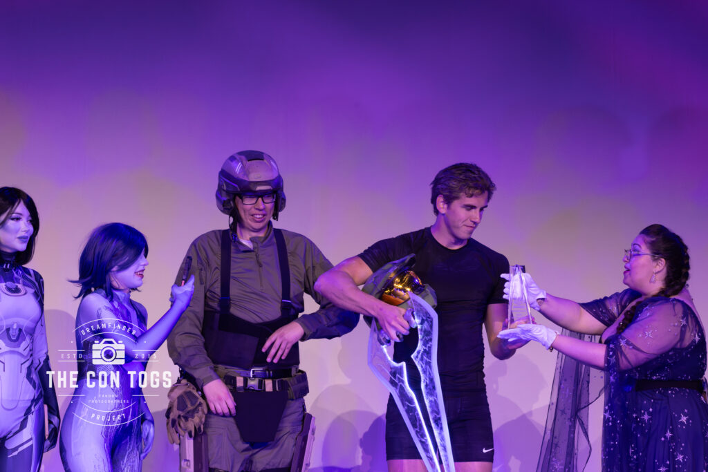 Best Re-Creation - Petty Officer Master Chief John 117 – JoestarCosplay and Spartan Halo 5