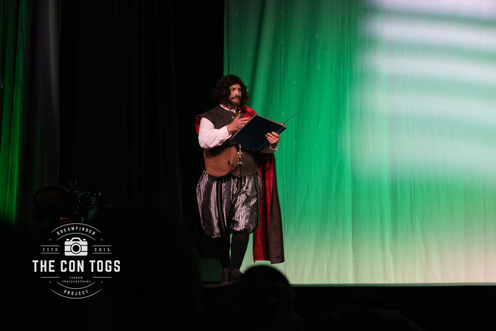 Muppet Peter Pan - PerditasWardrobe, LuciferBob, CosplayMom99, LovelyLadyVee, Kiez21
