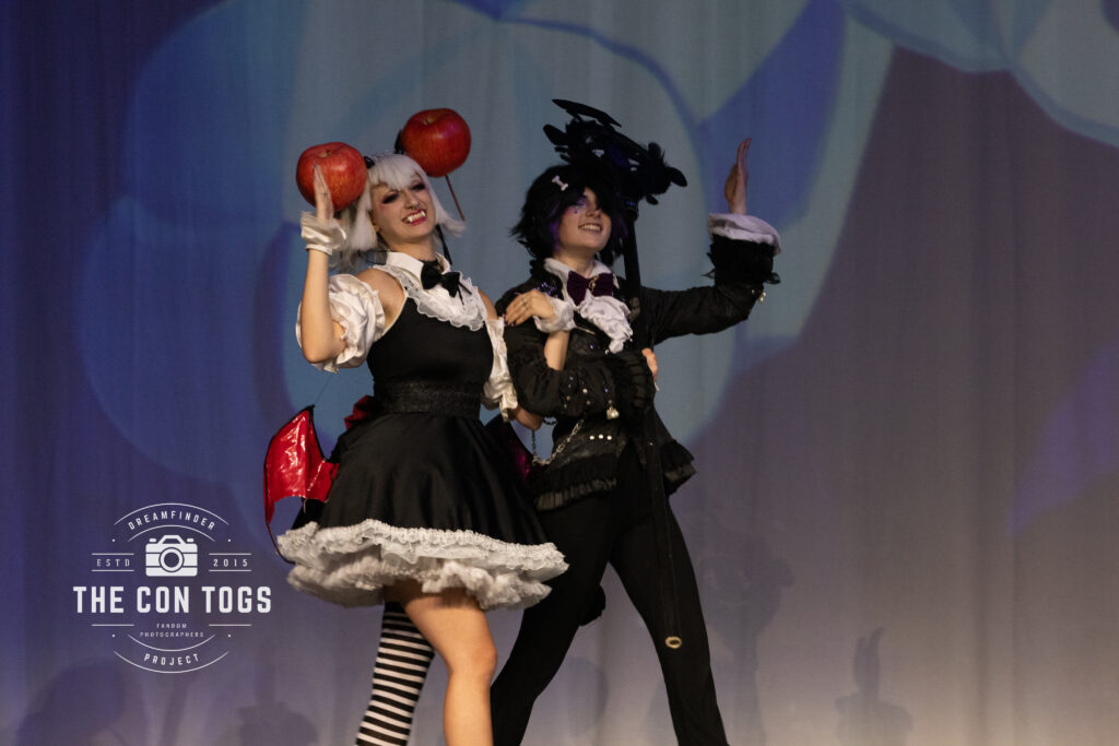 Best Young Fan - Black Sapphire Cookie and Candy Apple Cookie (Deceit Filled Cookies)- Kai Moussette and Cole Hall