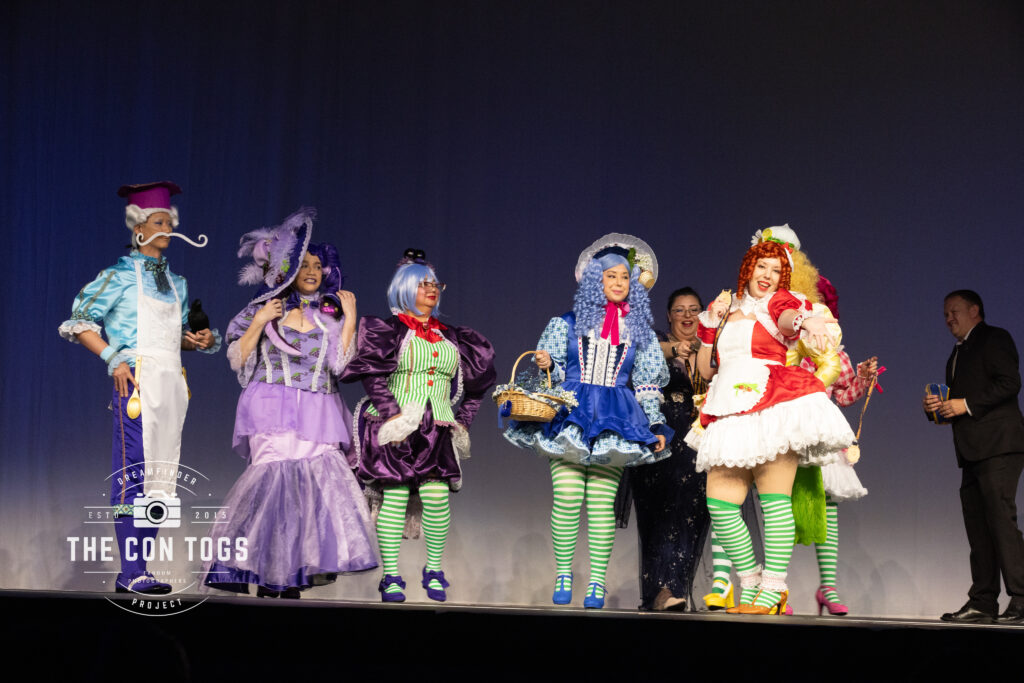 Best Original Design - Berry Demure, Berry Couture - Lynn Leigh Sato, Lily Gruenke, Kie, Wendy Colon, Eri Espejo, Ashley Brown, Ethan Shimokawa